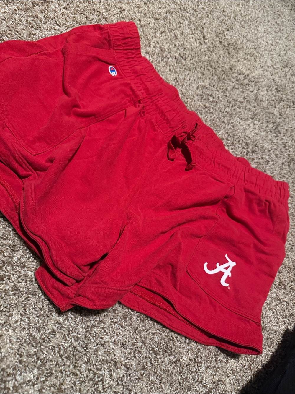 Champion Alabama Crimson Tide 100% cotton shorts (XL) - EUC!